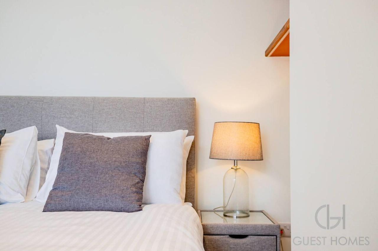 Guest Homes I Friar Street Flat Hereford Bagian luar foto
