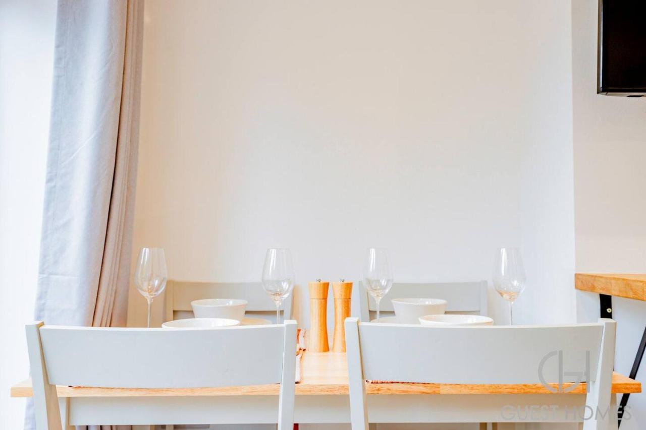 Guest Homes I Friar Street Flat Hereford Bagian luar foto